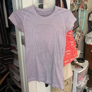 Lululemon swiftly tech lavender top